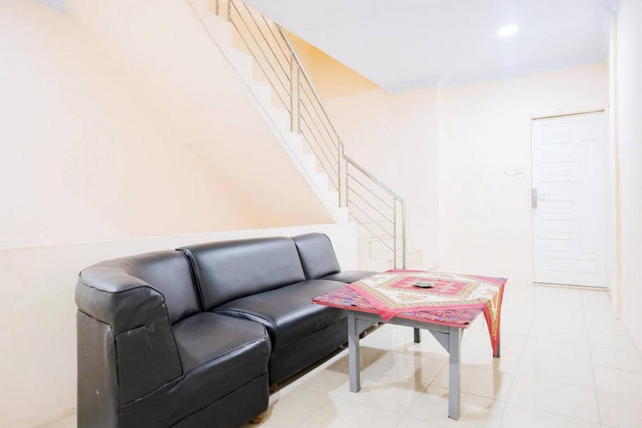 Waringin Residence Redpartner Μεντάν Εξωτερικό φωτογραφία